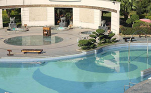 盘龙湾温泉度假村