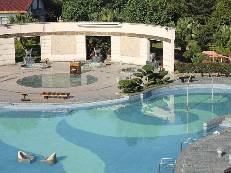 盘龙湾温泉度假村