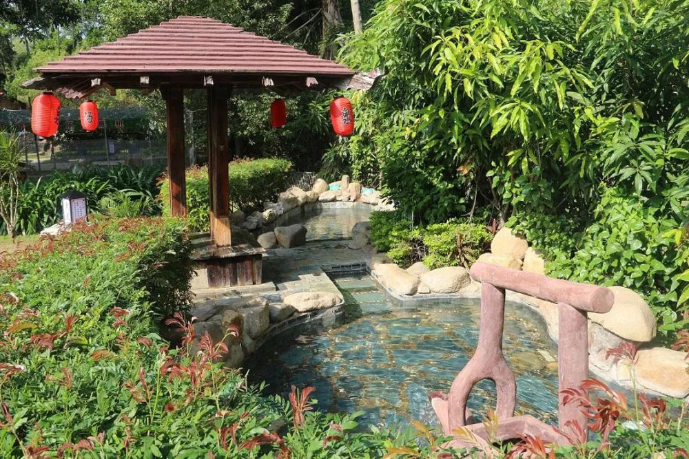 盘龙湾温泉度假村